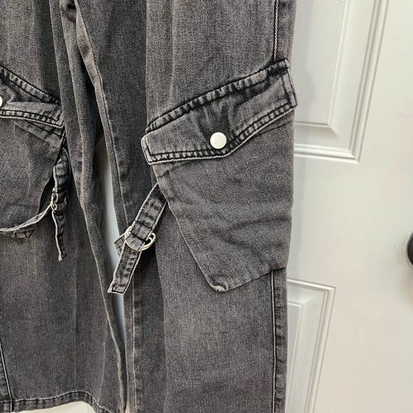 Cider baggy cargo pants strap detail black size medium - Picture 6 of 8